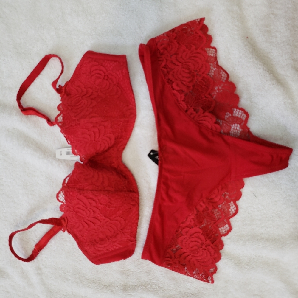 Adore Me matchibg set